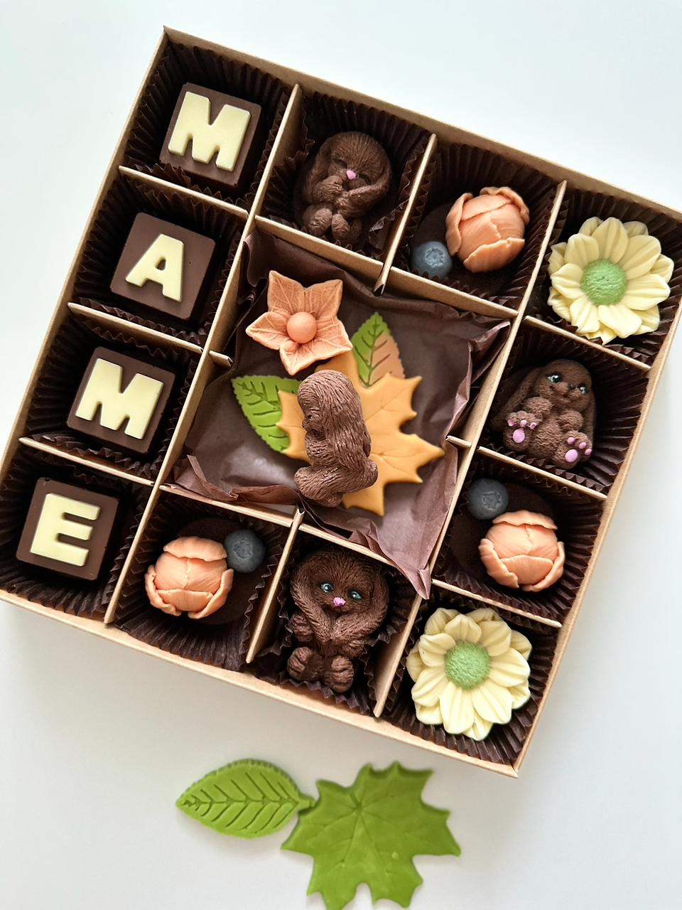 Коробка на 16 конфет, Маме