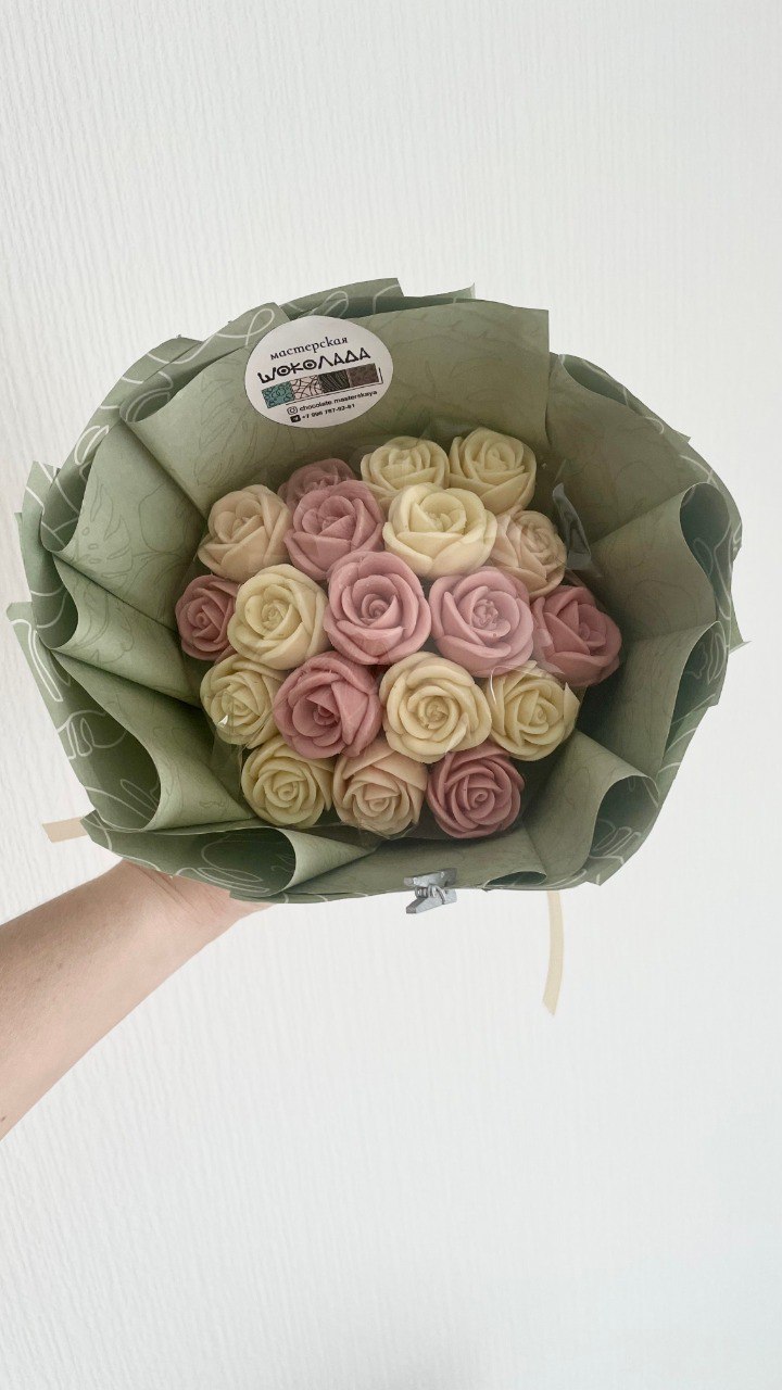 Шоколадные розы в букете 19 шт.
