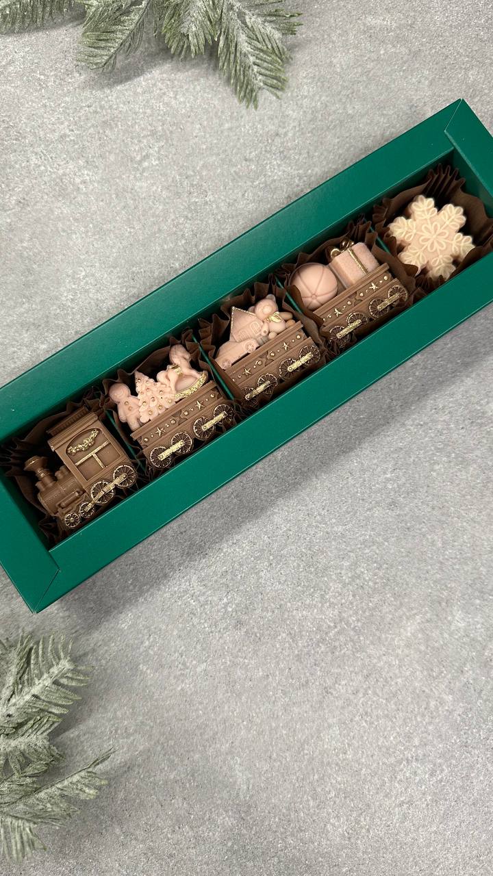 Пенал новогодний паровозик на 5 конфет